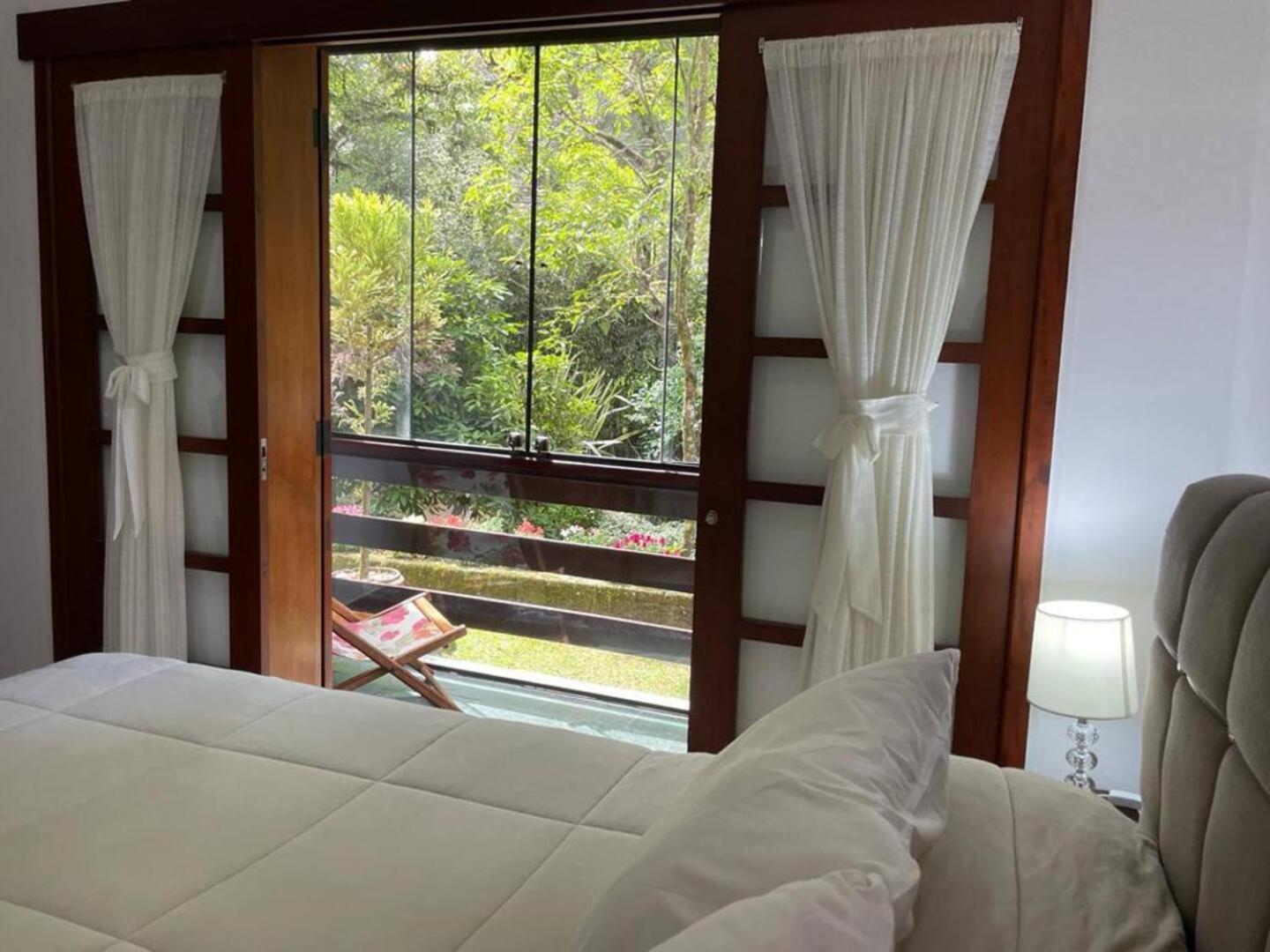 Lindo Apto No Centro Capivari - Condominio Privado Campos do Jordao Bagian luar foto